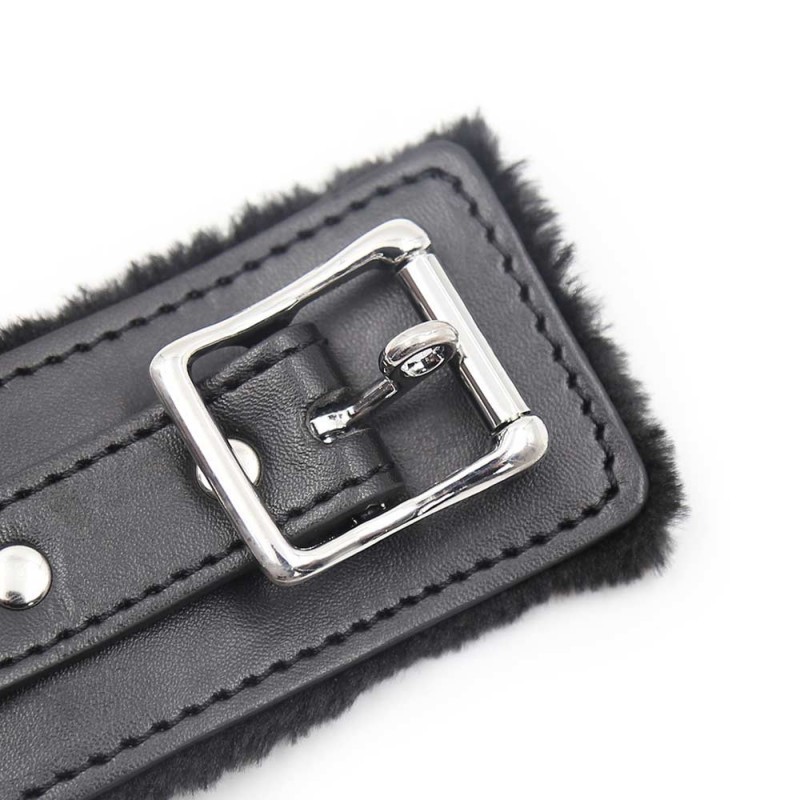 collar-felpa-con-cadena-sens-negro (3)