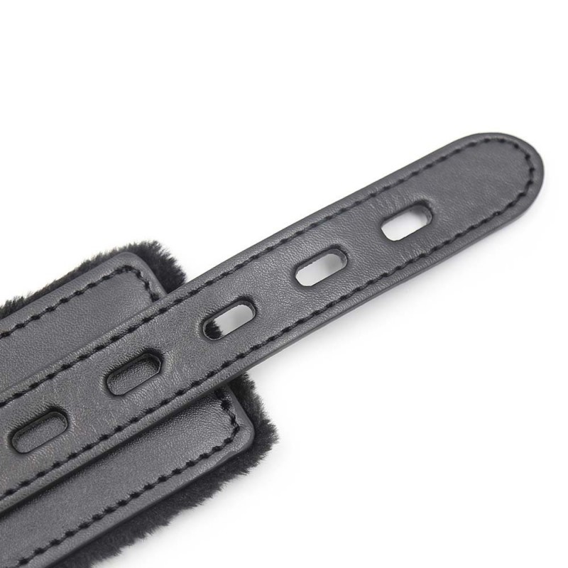 collar-felpa-con-cadena-sens-negro (4)