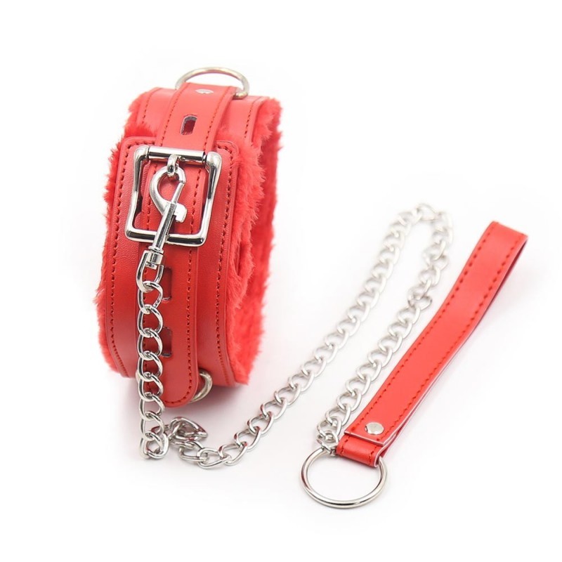 collar-felpa-con-cadena-sens-rojo (1)